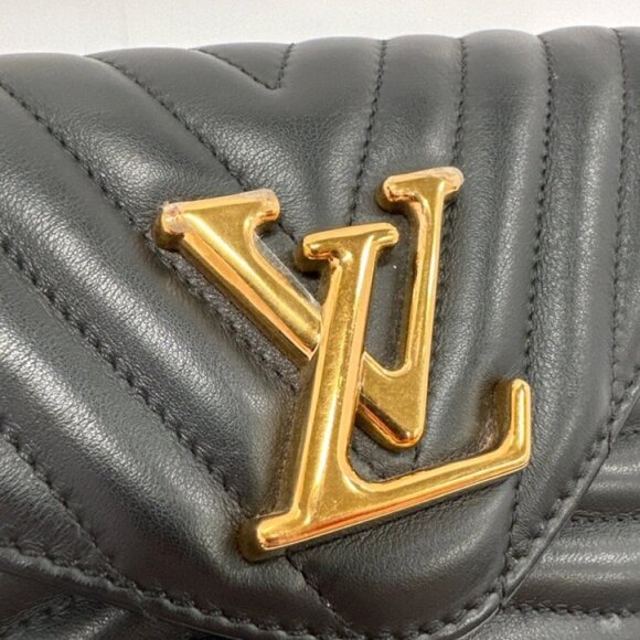 LOUIS VUITTON NEW WAVE MULTI-POCHETTE SHOULDER BAG - Picture 4 of 12